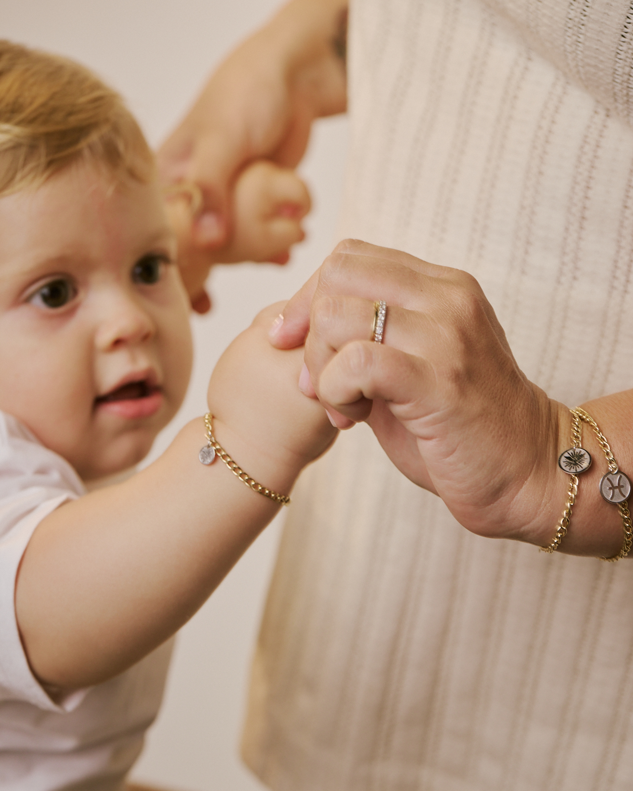 Pulseira Abraço Filho(a)